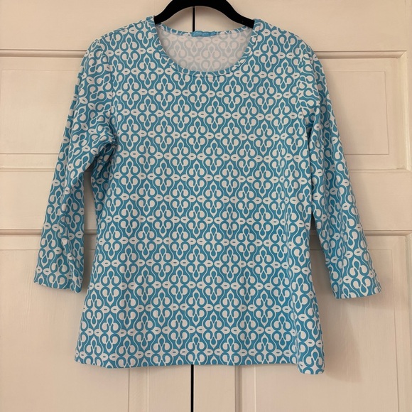 J. McLaughlin Catalina Cloth Shirt Signature Tee Blue Patterned Top‎ Size Small - Picture 1 of 10
